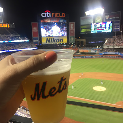 new york mets-baseball game-beer