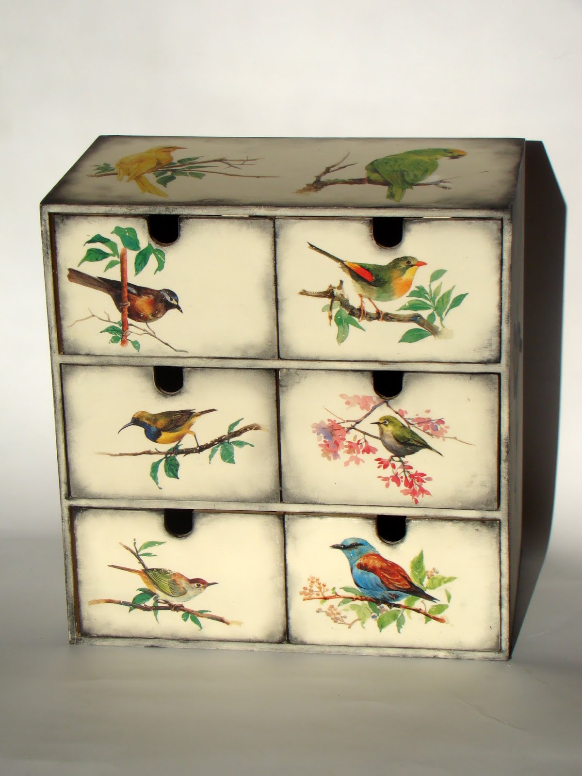 декупаж мебели рисовой бумагой