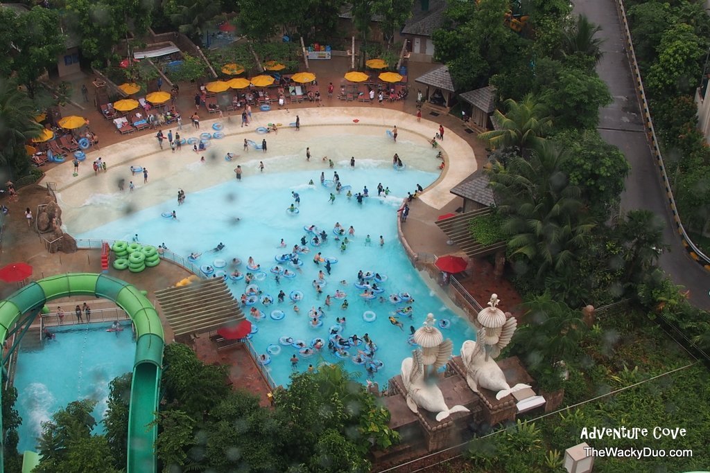 Splash splash Adventure Cove Waterpark Singapore