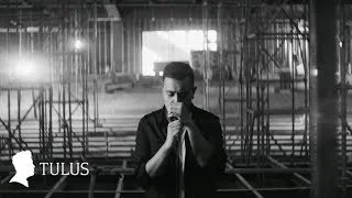 Tulus - Langit Abu Abu