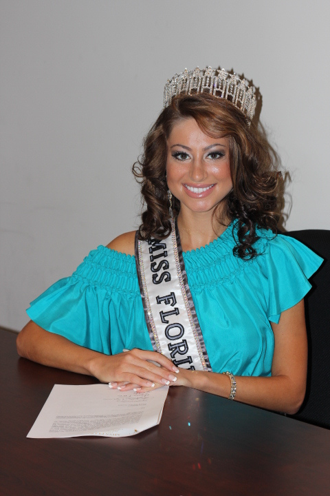 miss universe: New photos of Miss Florida USA 2012 Karina Brez