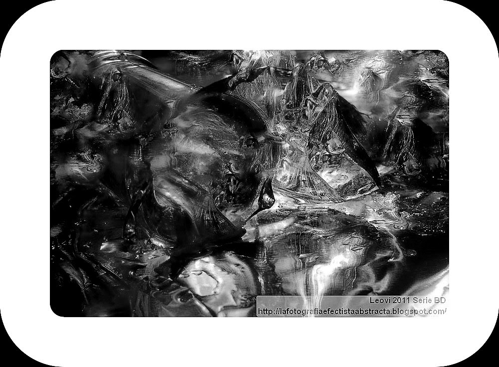 Foto Abstracta 2993 El fulgor de tu presencia y mi fantasía en soledad - The radiance of your presence and my fantasy alone Foto Abstracta 2993 El fulgor de tu presencia y mi fantasía en soledad - The radiance of your presence and my fantasy alone