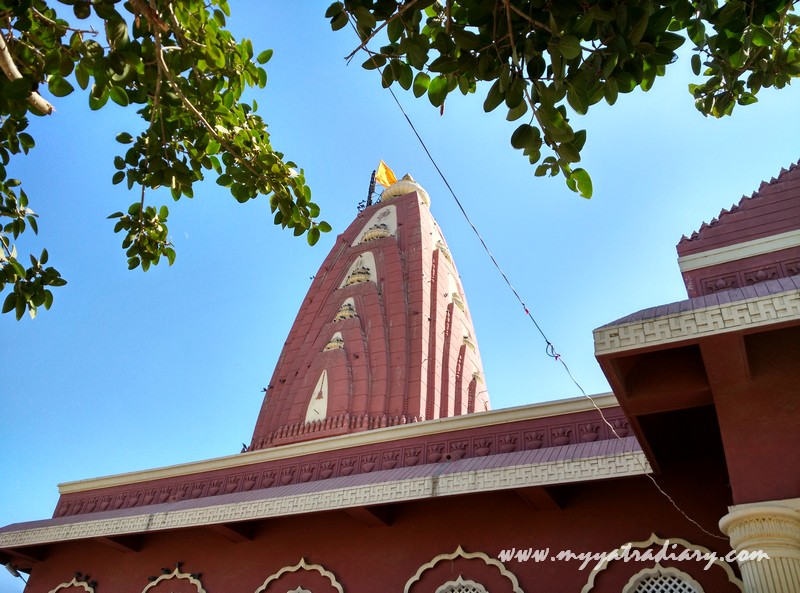 Temple spire at Nageshwar Jyotirling Shiva Temple, Bet Dwarka