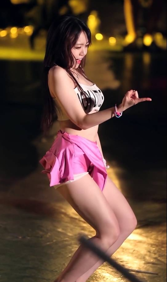 Hot sexy korean dance