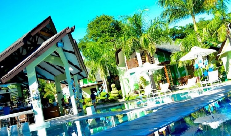 Travelog: Acuatico Beach Resort – An infinite cerulean blue paradise.