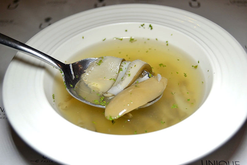 UNIQUE PASTA 維一義大利餐廳 - 工法扎實的義大利麵和甜點，用料不手軟創意組合食材鮮味@台北市松山區[小巨蛋站]