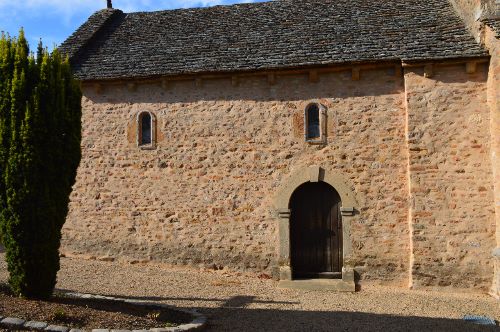 Romaanse kunst & architectuur Eglise SaintVérand te SaintVérand