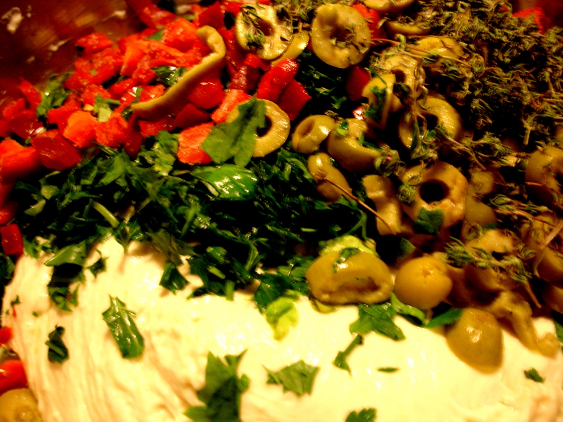 libyan food Libyan Herb Bread Khubzah bil A3shab خبزة بالأعشاب