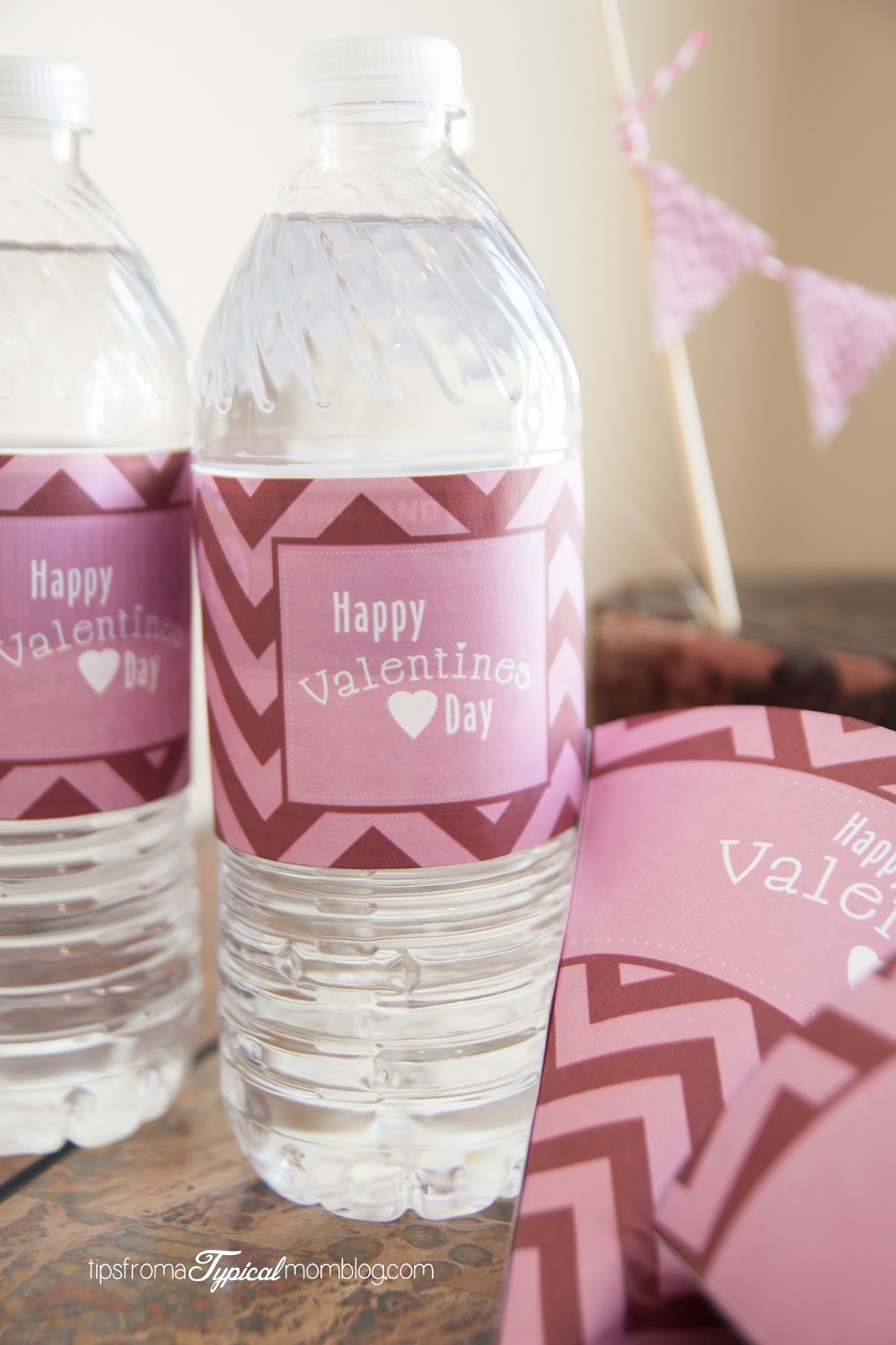 Valentines Day water bottle label free printables.