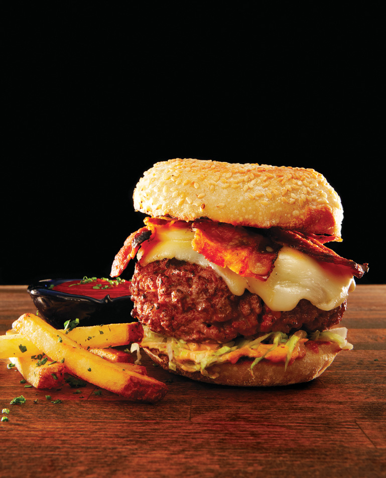 большой бургер. сочный гамбургер. бест бургер. Well burger. московский гамбургер.