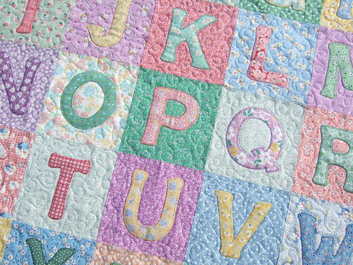 tamarack-shack-alphabet-baby-quilt
