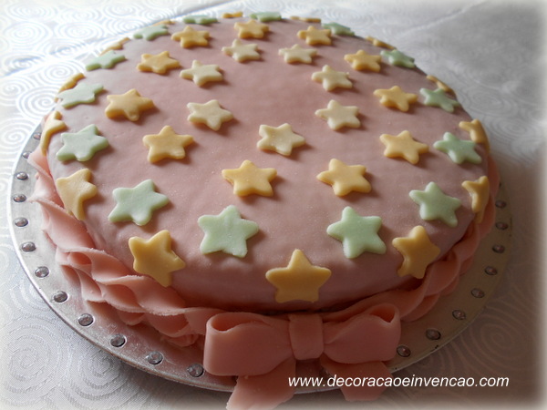 bolo com pasta de leite bolo de estrelinhas