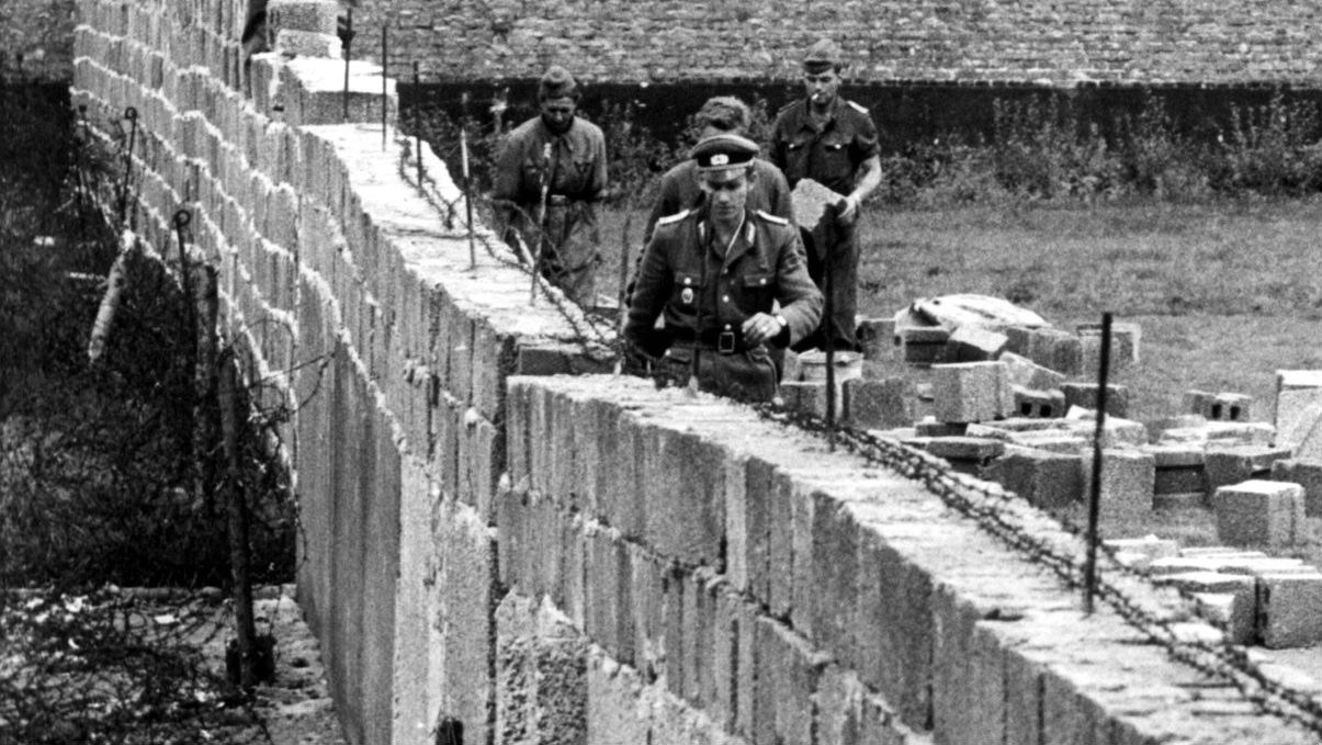 El mexiquense Hoy: 13 de agosto de 1961 empezó la construcción del muro ...