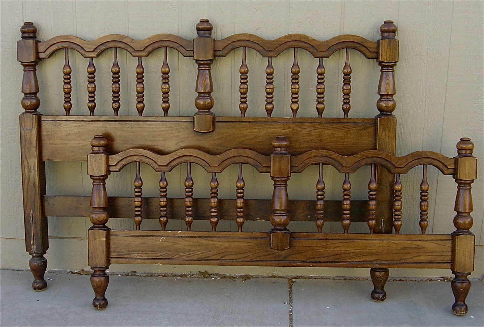 The Backyard Boutique by Five to Nine Furnishings Double/Full