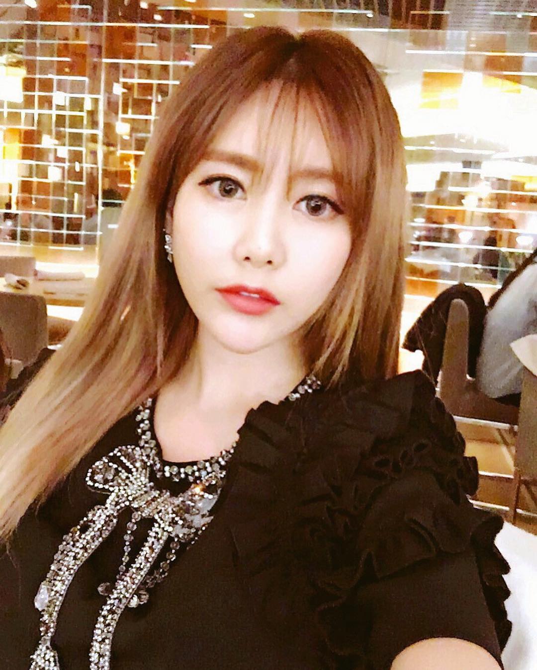 parallel Shaded drivende Check out the pretty selfies from T-ara's Qri | T-ara World