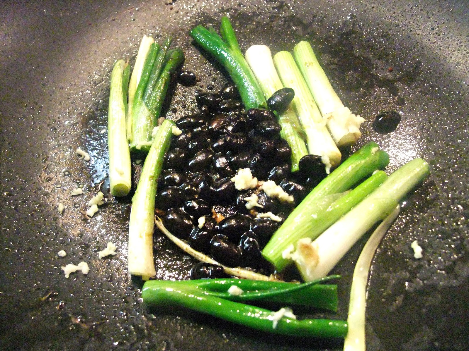 Susan's SavourIt! Oysters and Spicy Peppers in Black Bean Sauce...