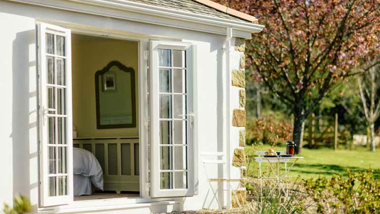 Un Faro de Ideas: CABAÑA EN LA CAMPIÑA INGLESA