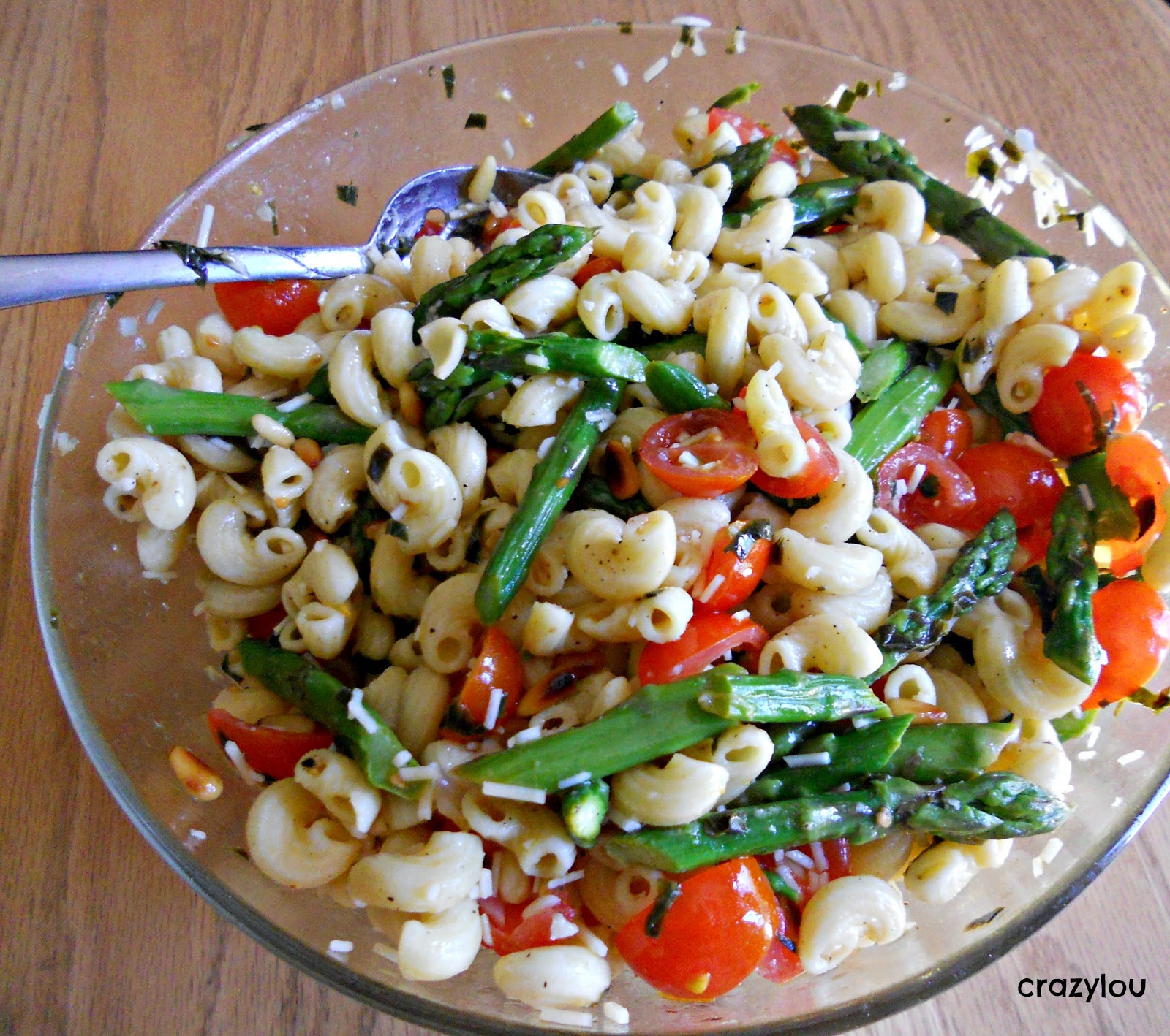Candy Girl: Guest Post from Crazy Lou - Pasta Salad w/Asparagus & Basil  Vinaigrette