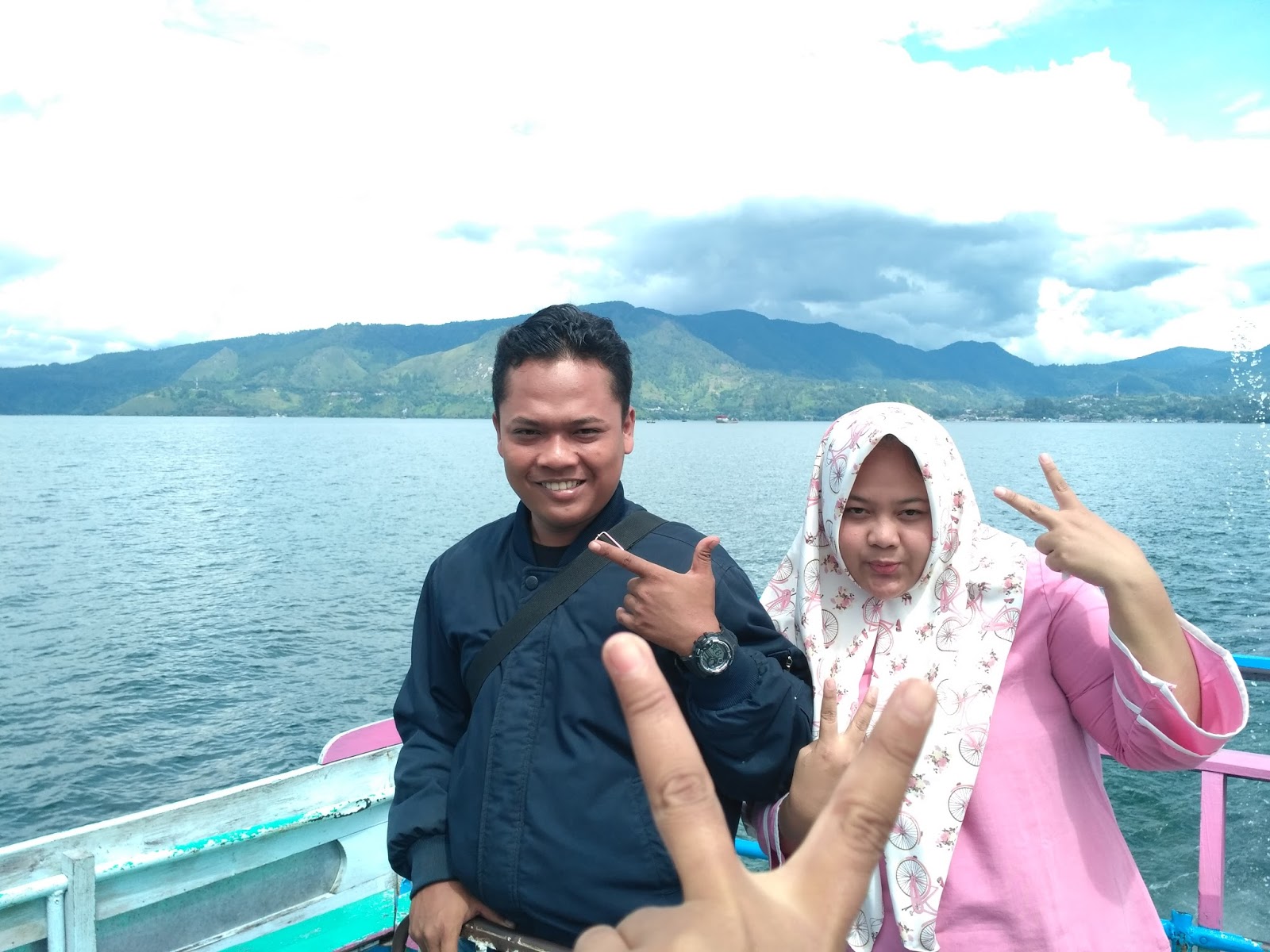 Shella Handayani Holiday