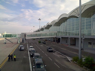 Bandar Udara International Kuala Namu.