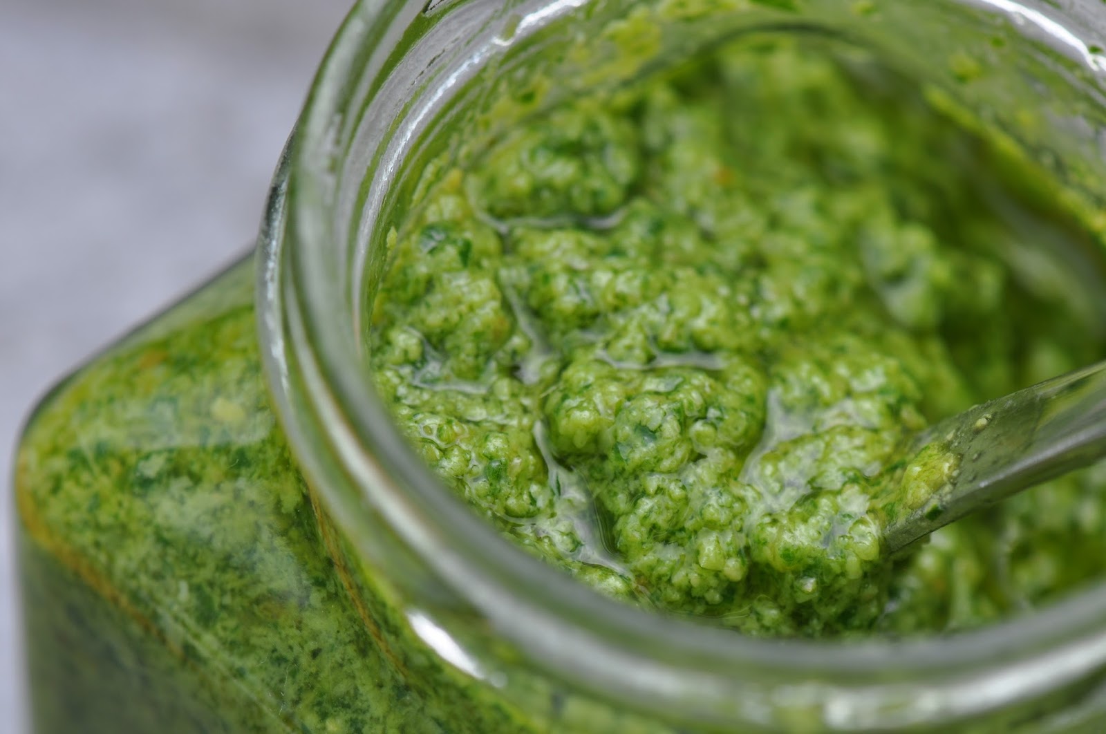 Kom til bords!: Pesto Genovese - Basilikumpesto