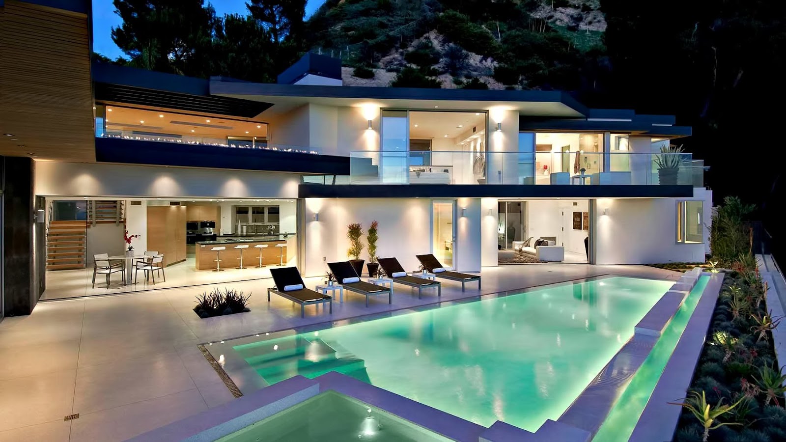 Los Angeles Luxury Homes For Rent IUCN Water