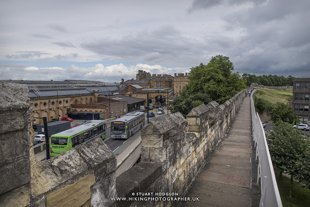 York city walls, walk, map, route, York Minister, distance, guide, tour