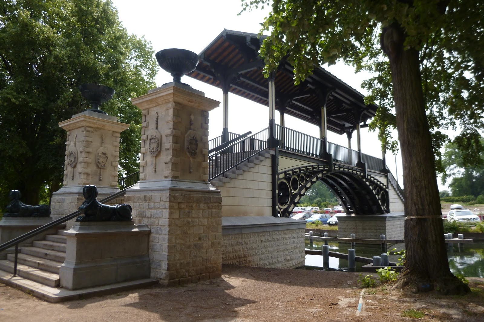 Petit Casino Pont Neuf Lille