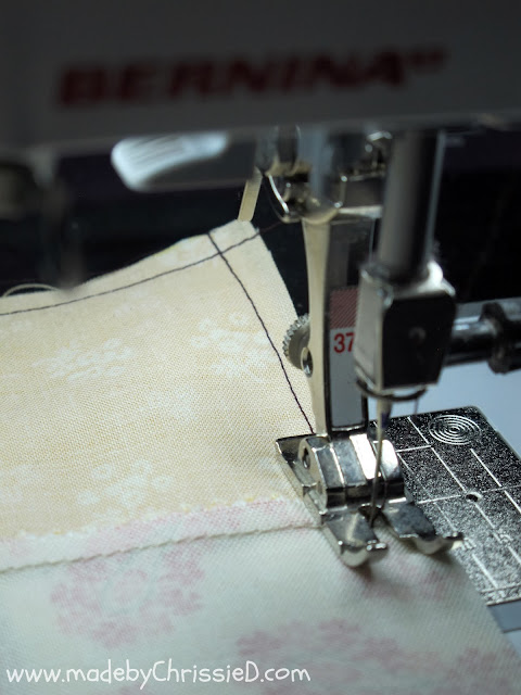 Autumn's Golden Gown - A Jelly Roll Quilt Tute by www.madebyChrissieD.com Autumn's Golden Gown - A Jelly Roll Quilt Tute by www.madebyChrissieD.com