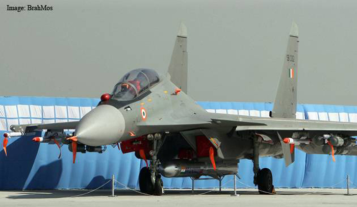 Su-30 MKI India usung rudal BrahMos (BrahMos) Su-30 MKI India usung rudal BrahMos (BrahMos)