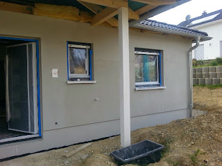 Mauer Hinterm Haus