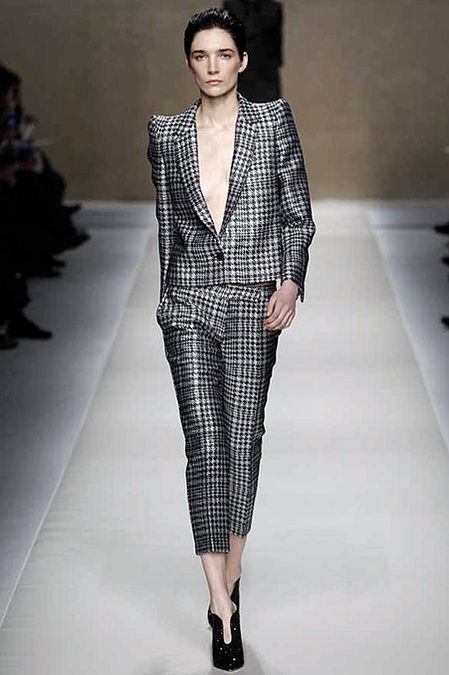 Couture Carrie: Pretty Patterned Suits