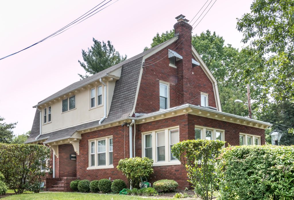 Kit House Hunters Lewis Homes in Washington DC