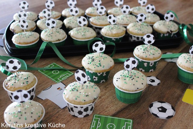 Kerstins kreative Küche: Fußball Minimuffins