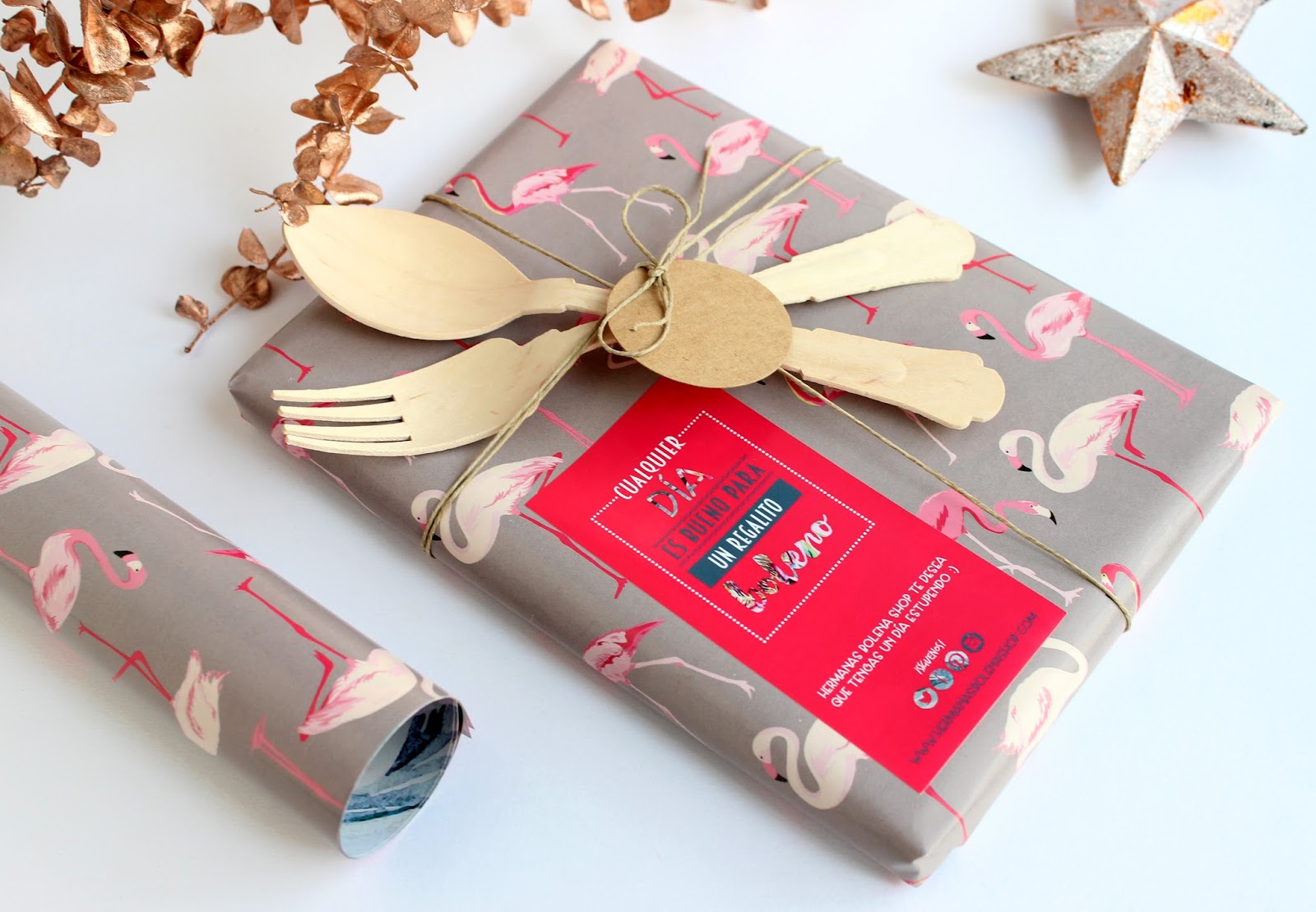 Set de 3 cajas de regalo redondas con lazo, 3 tamaños distintos, cajas  decorativas con tapa, presentación para navidad, cumpleaños (Rojo, 19,5 cm,  16,5 cm y 13,5 cm) : : Hogar y cocina