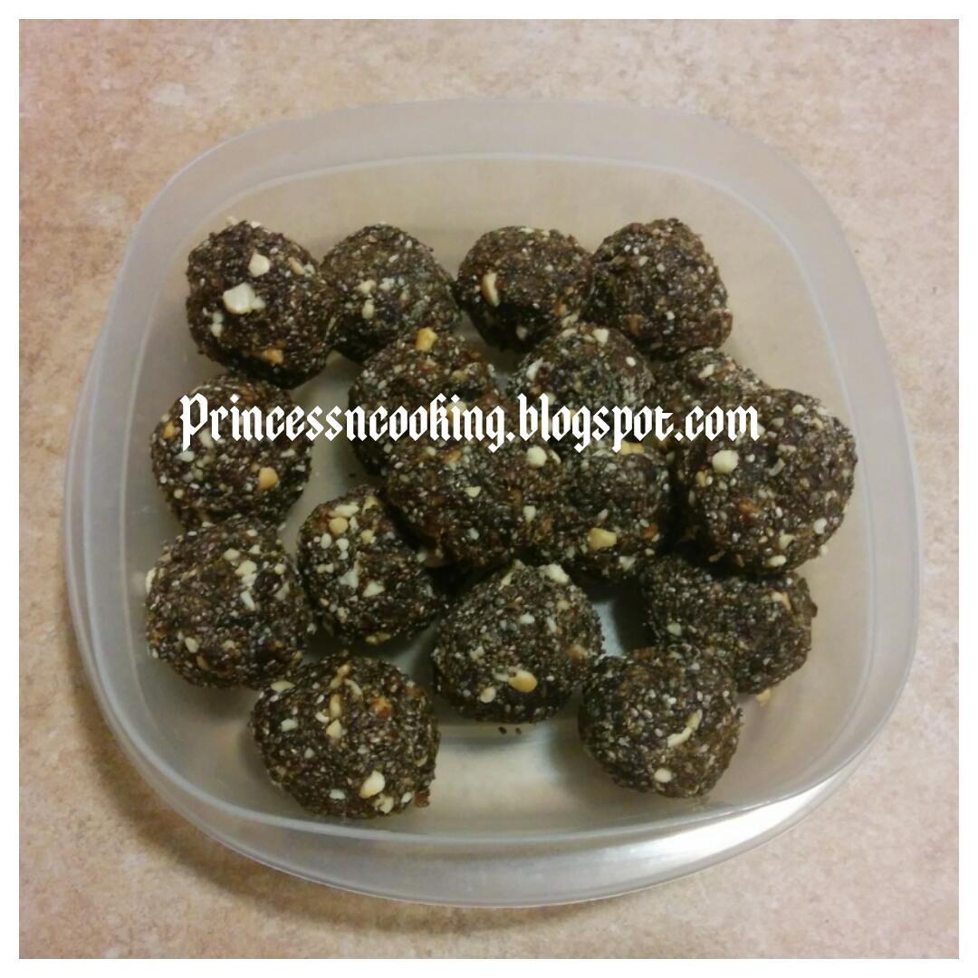 Simple and easy vegetarian recipes Chia seeds laddu