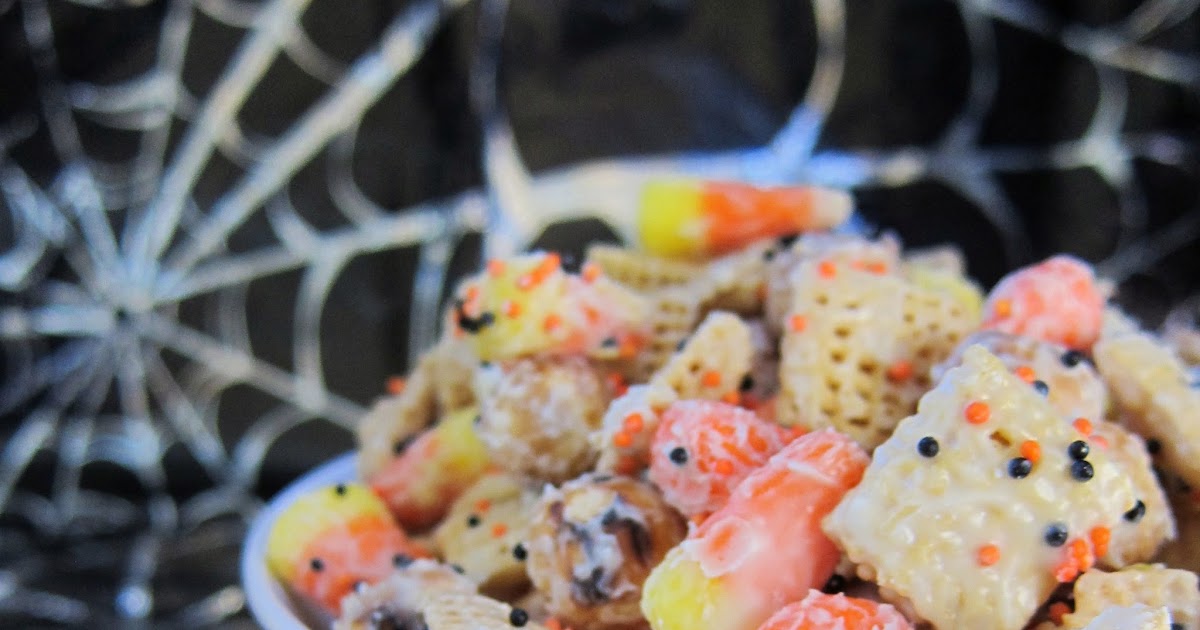Halloween Chex Mix Plain Chicken®