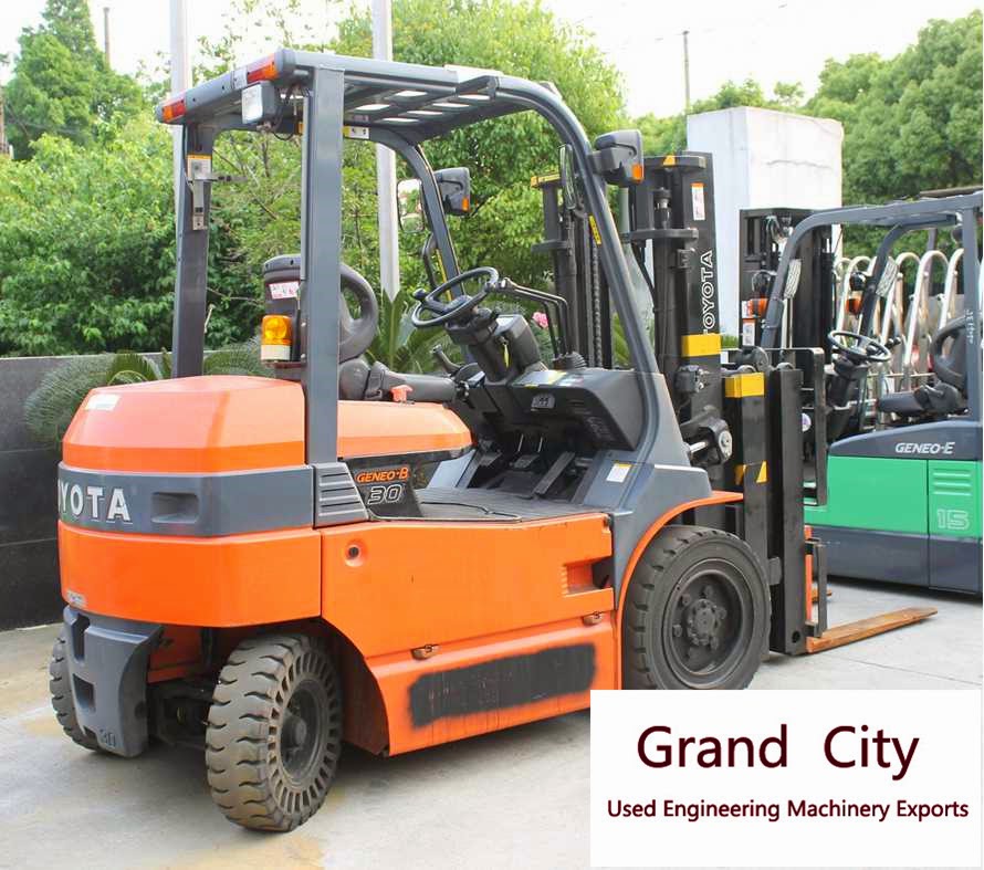 Grand City Engineering Machinery Co.,Ltd Toyota electric forklift 3