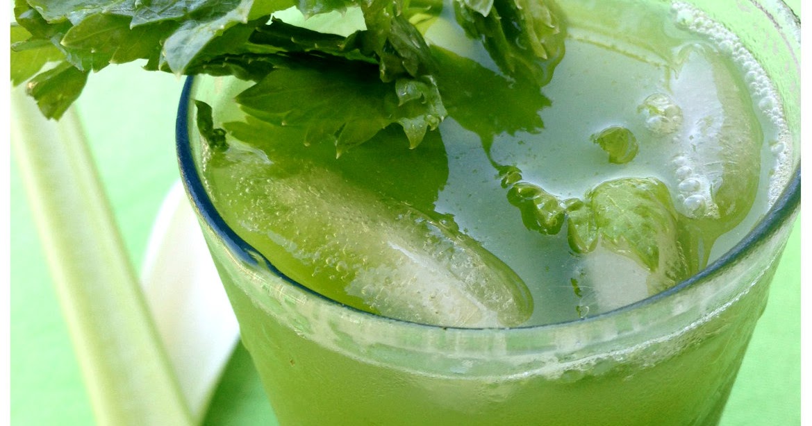 Common Detox foods Celery Cilantro Ginger Detox Drink with Himalayan