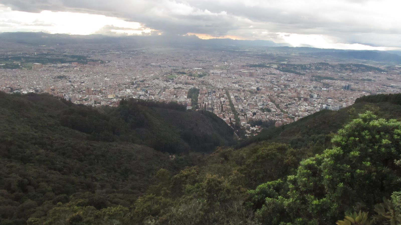 IM GOING TO... by Ingrid J. : San Luis - Vía la Calera