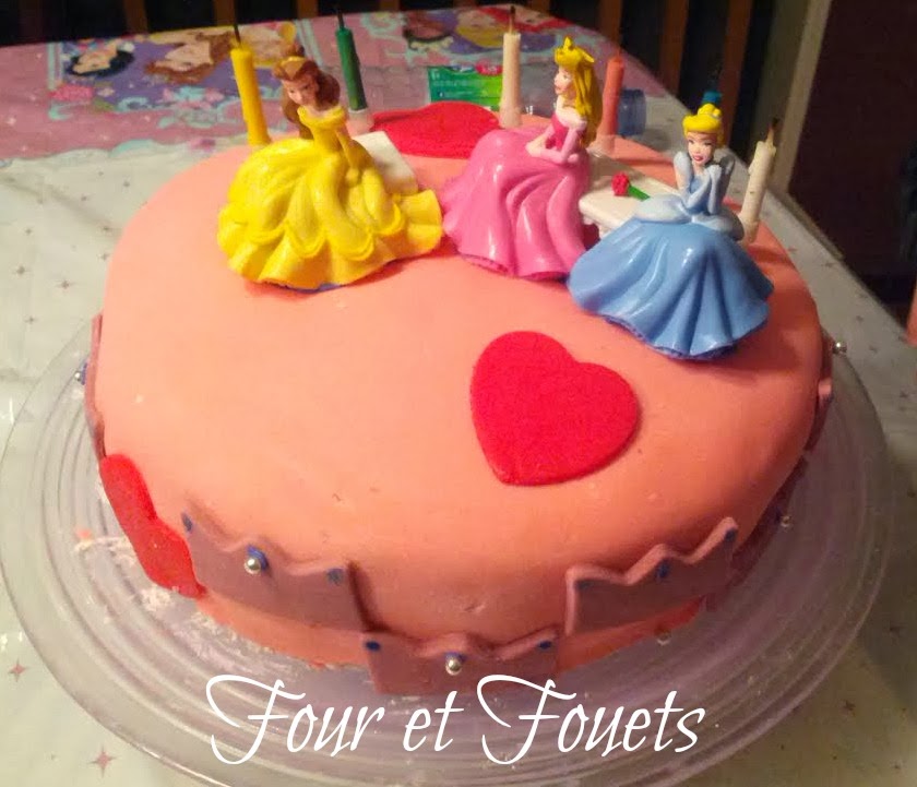 Decoration Gateau Comestible, 87 Pièce Fleurs Comestibles Décoration