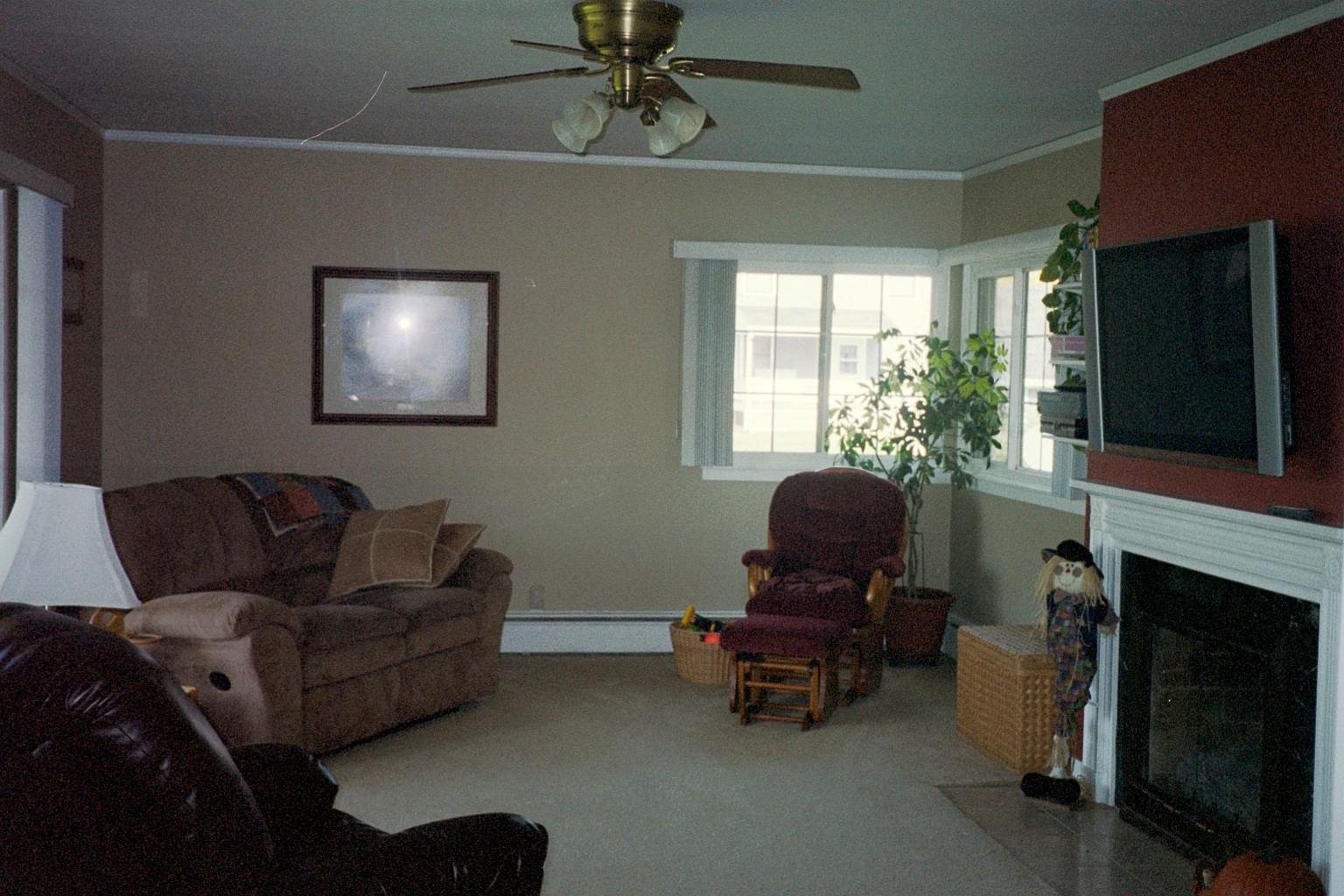 Life of the Lorenzens: Cozy living room