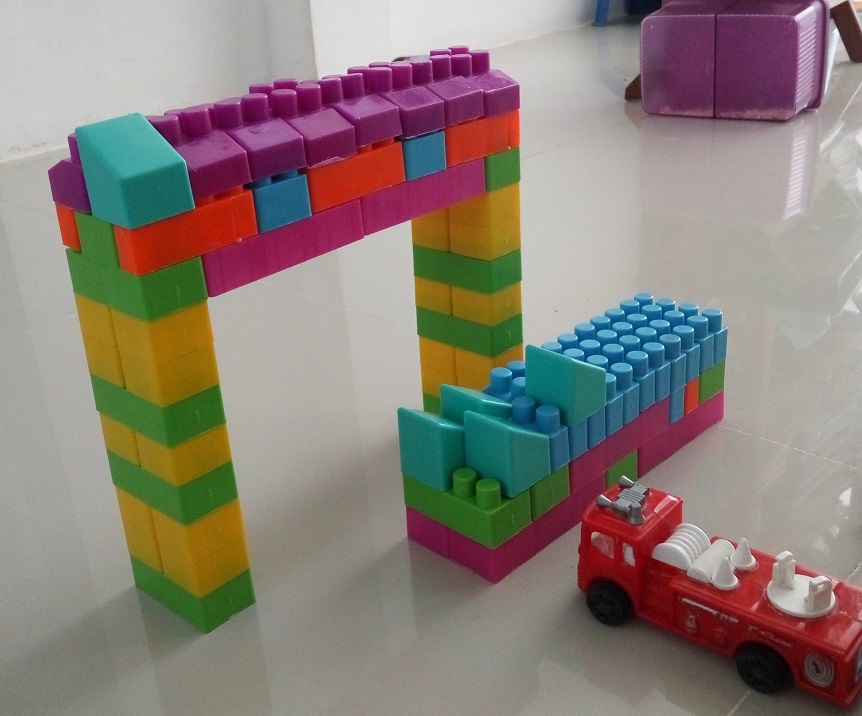 Mom Copywriter 7 Ide Mainan Lego Bersama Balita