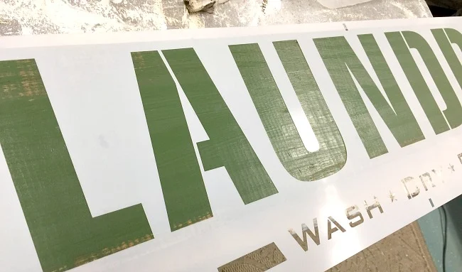Creating a Vintage Looking Laundry Sign 