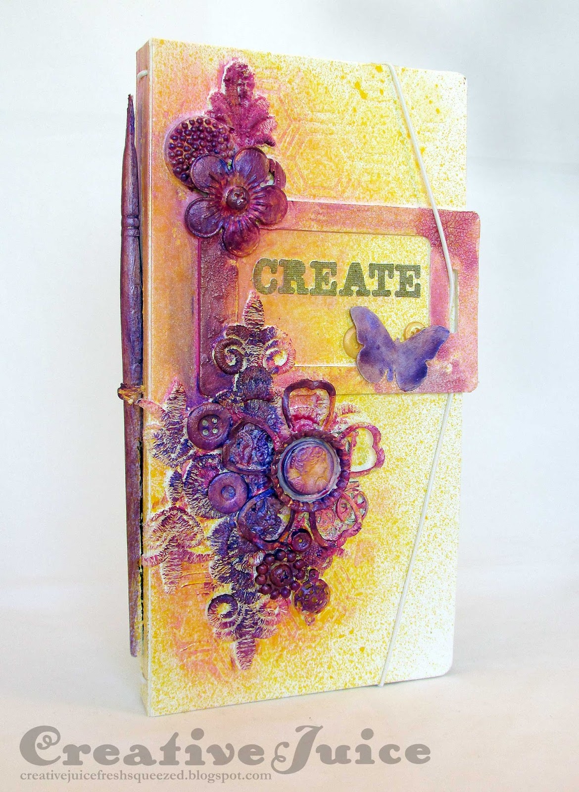 Creative Juice: Eileen Hull – Heartfelt Collection Journal