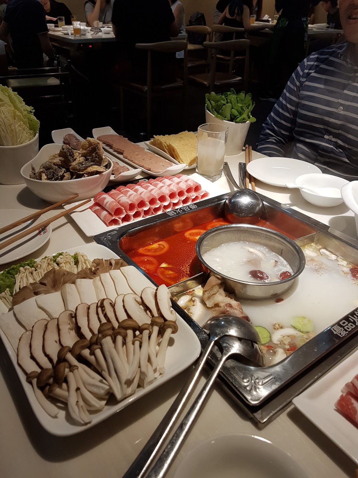 To See To Feel To Eat Upin Hot Pot, Clarke Quay Central
