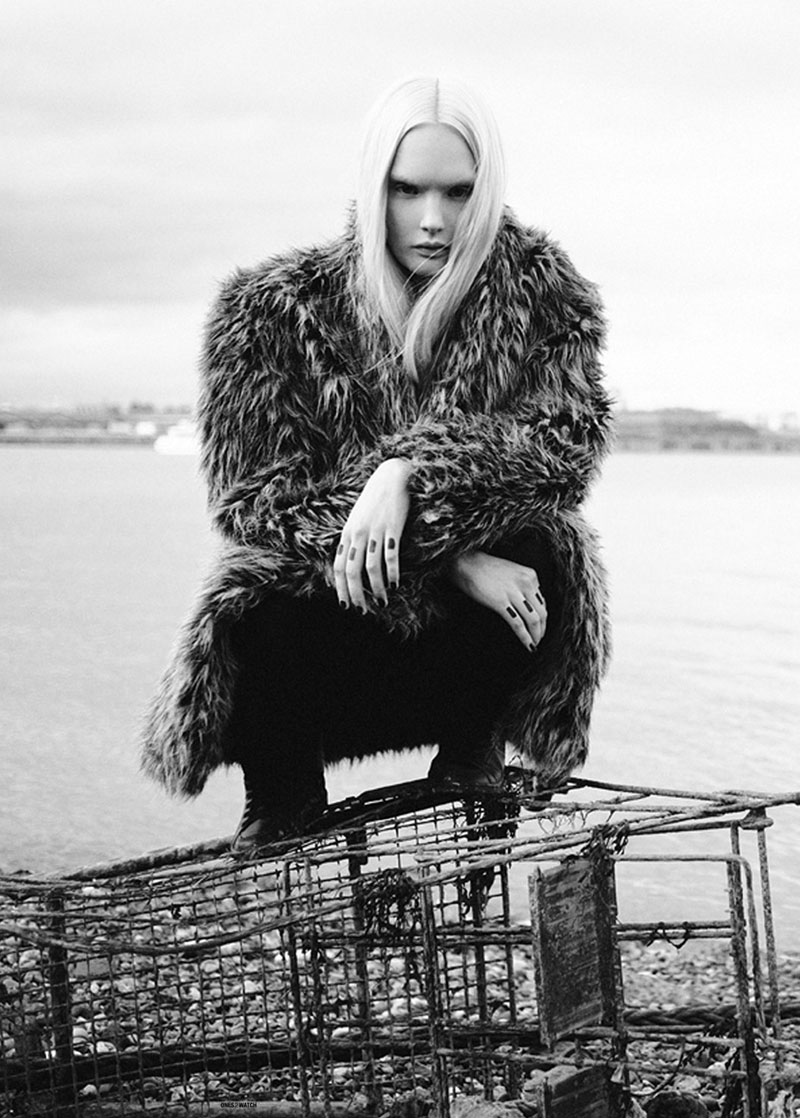 New Wave Women’s Editorial the Other Side of the Thames