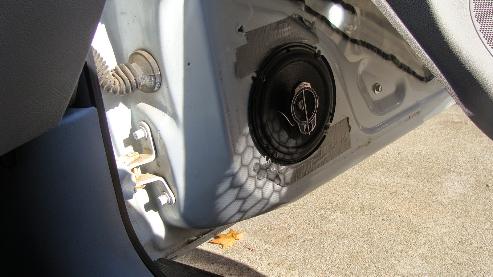 My Commentary and Technical help: Chevy Cobalt Replacing the front door