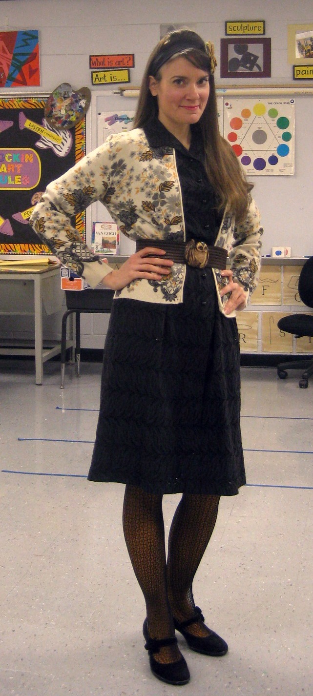 Can Teachers Wear Leggings To School Bus