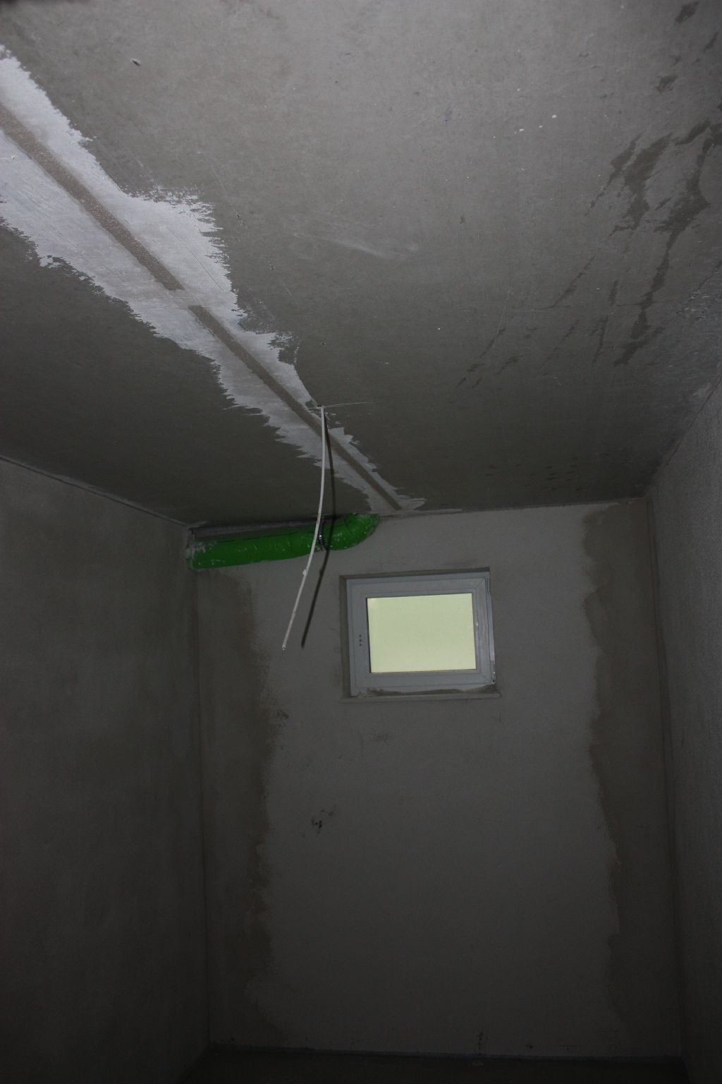 ...unser Haus entsteht: Fliesen Teil 3, Deckenfugen